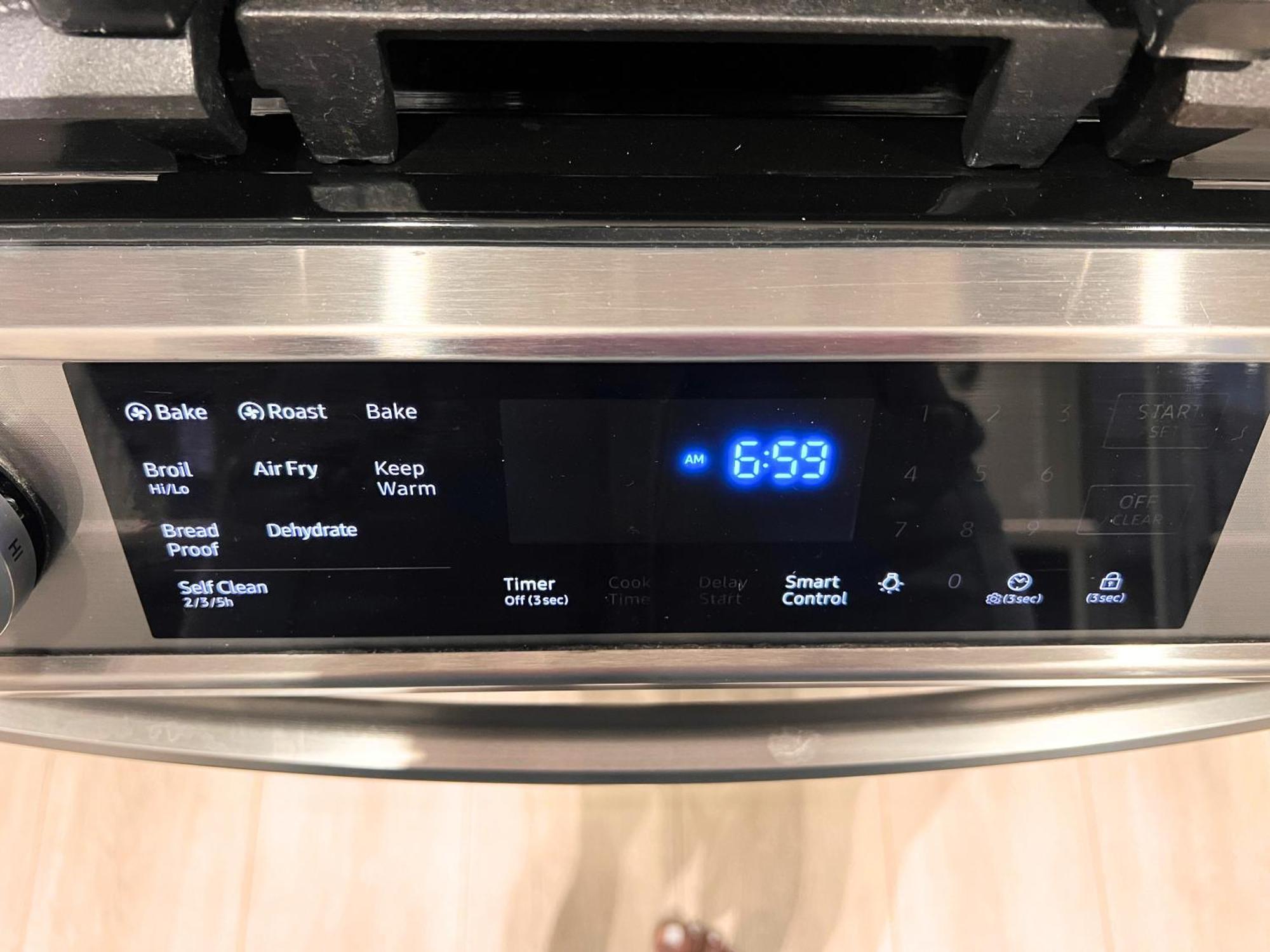 Flowealth Property Luxury Villa Near Lake Netflix Tv Wifi YYC Dış mekan fotoğraf